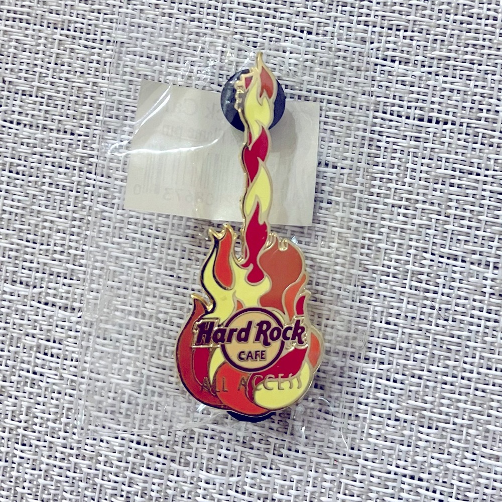 Hard Rock Collectors All Access Pin. NWT